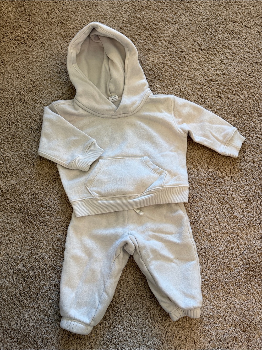 GAP Cream Hooded Sweatshirt & Jogger Set